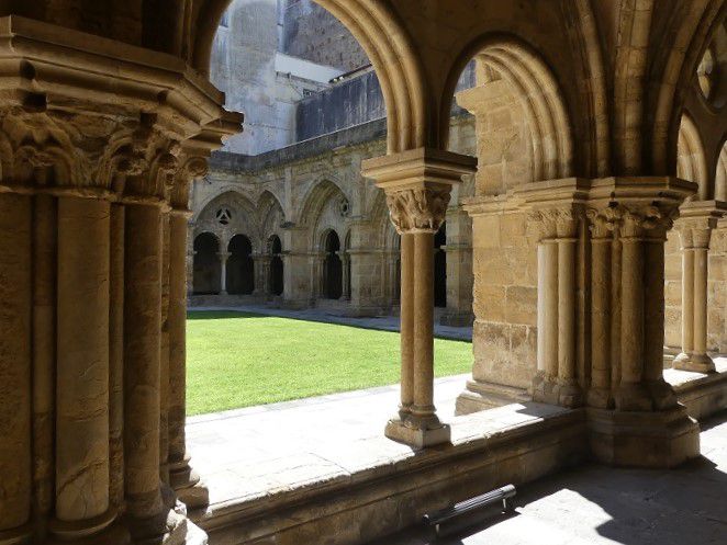 Claustro románico de la Seo Velha de Coimbra