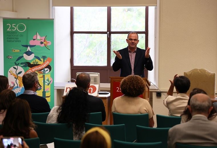 Presentación del libro 'Ciencia signada'