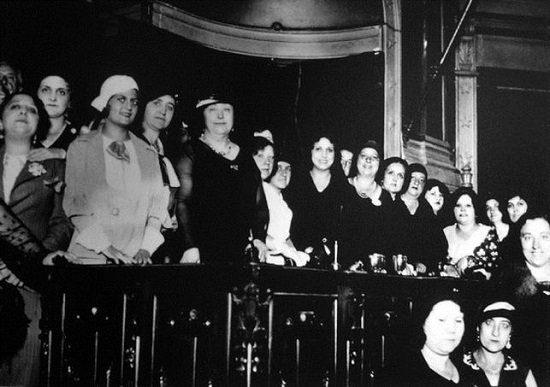 Las socialistas por la amnistía de los condenados por la huelga general de 1917