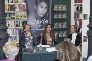 Virginia Serrano presenta en Madrid su primera novela "Carla y los hombres"