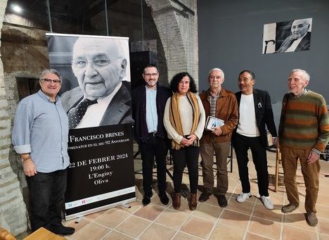Homenaje a Francisco Brines en Oliva