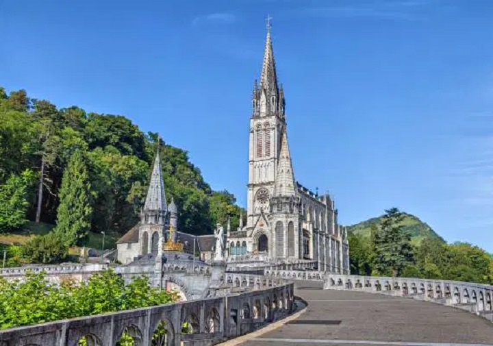 Santuario de la Vírgen de Lourdes