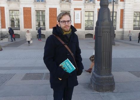 El joven historiador Daniel Aquillué presenta en Madrid su libro “España con honra”