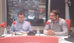 Gregorio Muelas y José Antonio Olmedo imparten un taller de haiku y tanka en Valencia