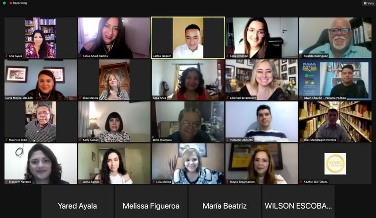 Poetas asistentes al evento