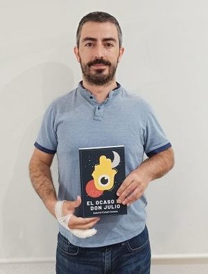 El escritor Gabriel Estañ Cerezo lanza su tercera novela: "El ocaso de don Julio"