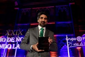 Manel Loureiro ganador del Premio de Novela Fernando Lara 2024 por "Cuando la tormenta pase"