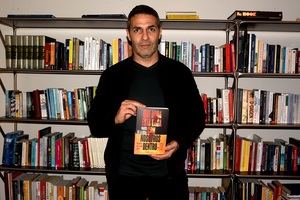 El actor Mario de la Rosa publica su segunda novela
