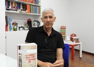 Entrevista a José Ovejero: “Me interesa la resistencia a una sociedad en deterioro”