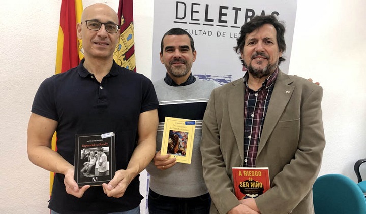 Santiago Casanova en los Premios Facultad de Letras 2019