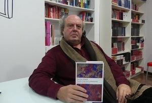Entrevista a Xavier Güell: “En cuestión de literatura, no hay deseo de experimentar en este siglo XXI”