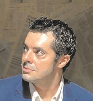 El escritor cordobés Joaquín Pérez Azaústre se hace con el V Premio de Novela Albert Jovell con 