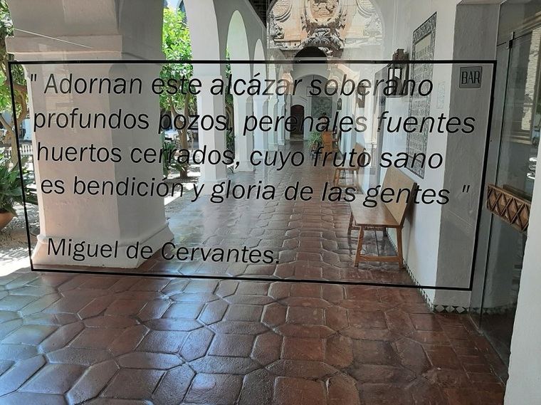 “Adornan este alcázar soberano profundos pozos, perenales fuentes, huertos cerrados, cuyo fruto sano es bendición y gloria de las gentes”. “Los trabajos de Persiles y Sigismunda” (cap. V, libro III)