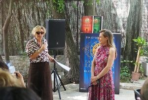 Eva G.ª Saénz de Urturi presenta la edición definitiva de 