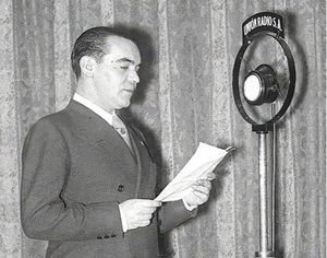 De la sección VIII de Canciones 1921-1924 -("Eros con bastón (1925)-, de Federico García Lorca, ofrecemos comentados los poemas "La soltera en misa" y "Serenata"