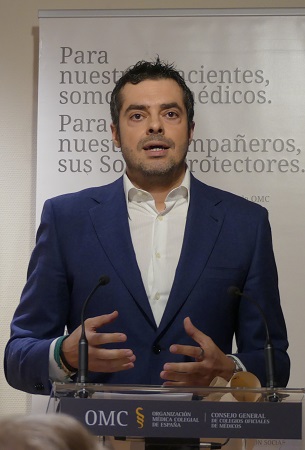 Joaquín Pérez Azaústre