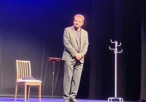 “El Culpable”, de Juan Solo: una obra de teatro original y trepidante