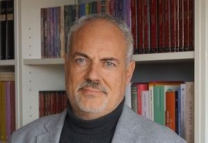 Entrevista a Luis E. Íñigo: 