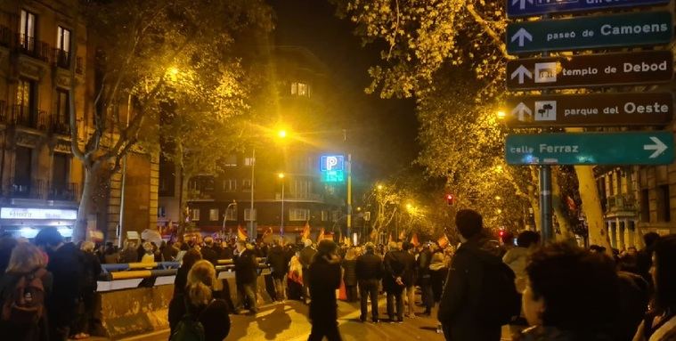 Manifestación en Ferraz