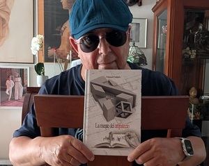 Manuel Salado, un escritor heterodoxo, explora los sueños y desafíos de un arquitecto a través de su nueva obra