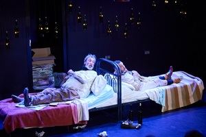 MÁS PERDIDOS QUE CARRACUCA