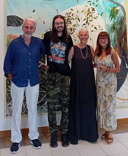 Álvaro Bermejo. Adrián, Marta Marugán y Begoña Ameztoy en la presentación de la colección