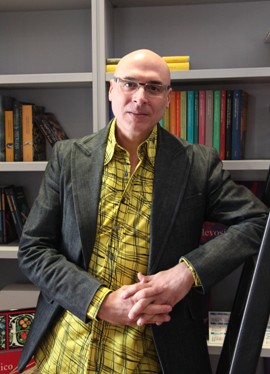 Pep Bras presenta su novela histórica “La niña que hacía hablar a las muñecas”