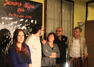 Dolores Redondo, Jon Bilbao, Elia Barcelo, Alexis Ravelo y Francesc Escribano