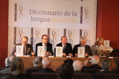 Humberto López Morales, Pedro Álvarez de Miranda, José Manuel Blecua, Darío Villanueva y Ana Rosa Semprún