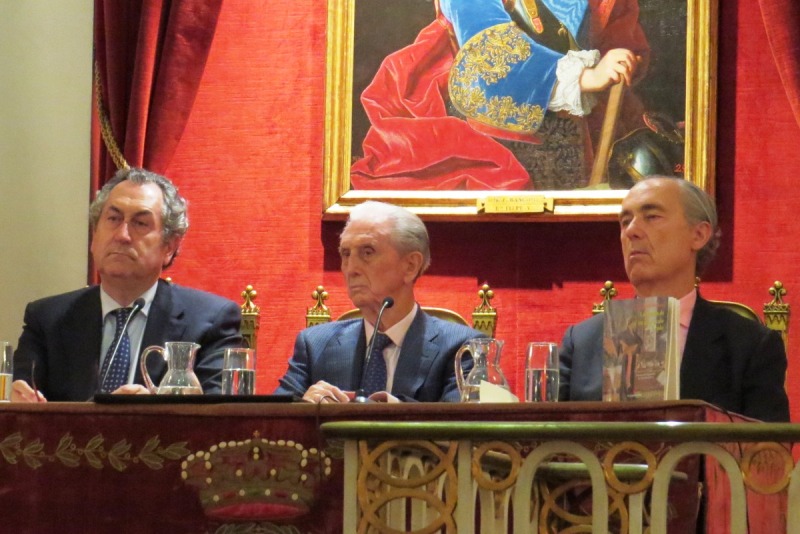 Presentación del libro “Las ascuas de un crepúsculo dorado”, de José Alcalá-Zamora