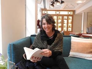 Entrevista a Flavia Company: "En la sencillez está la comunicación"