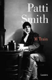 La cantante y escritora Patti Smith publica 