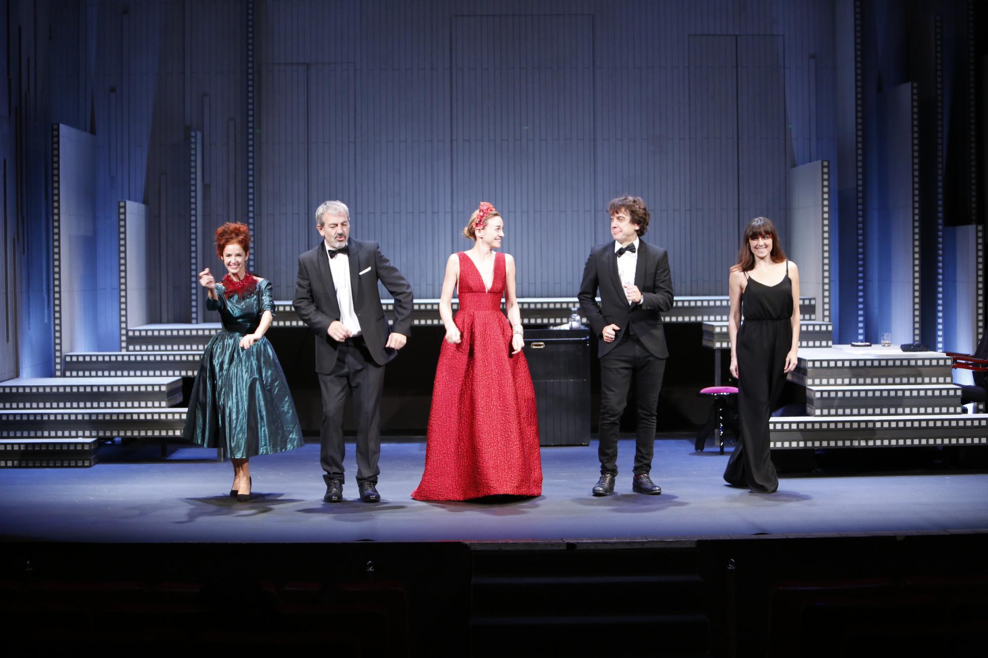 Declara tu amor sobre el escenario del Teatro Reina Victoria
