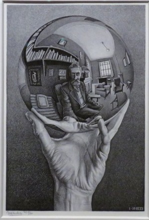 Mano con esfera reflectante, 1935. Maurits Cornelis Escher