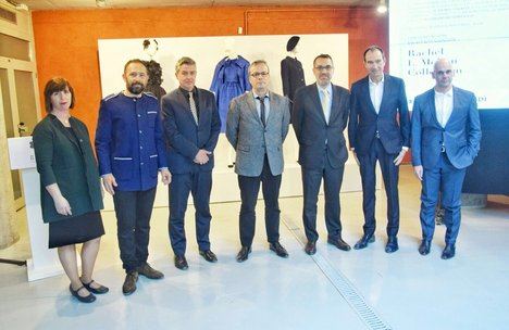 Personalidades asistentes a la presentación de la exposición “Rachel L. Mellon Collection” en el Invernadero de los Bonsáis del Real Jardín Botánico de Madrid