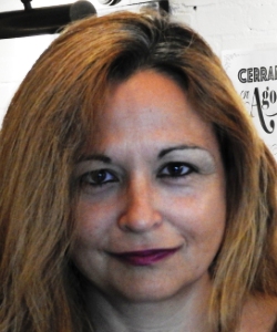 Entrevista a Carmela Díaz, autora de “Amor es la respuesta”