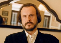 Miguel Anxo Fernán Vello