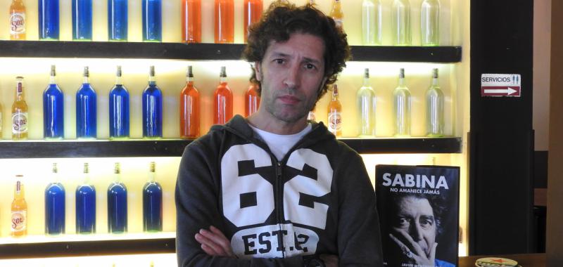 Javier Menéndez Flores