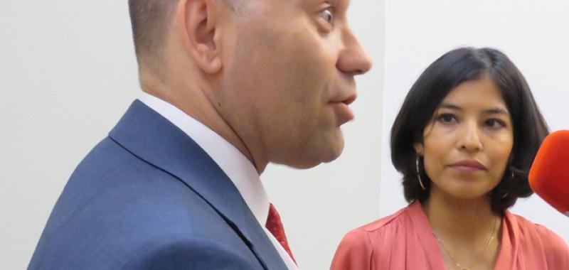 Antonio Carpallo y Yohana Yessica Flores, comisarios de la exposición