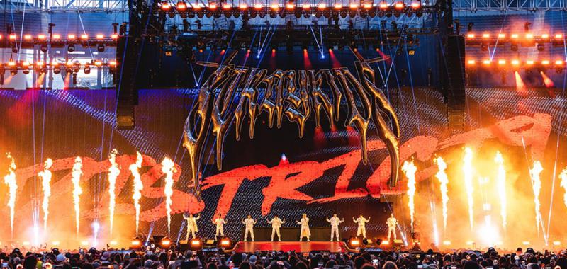 Stray Kids: the dominate experience