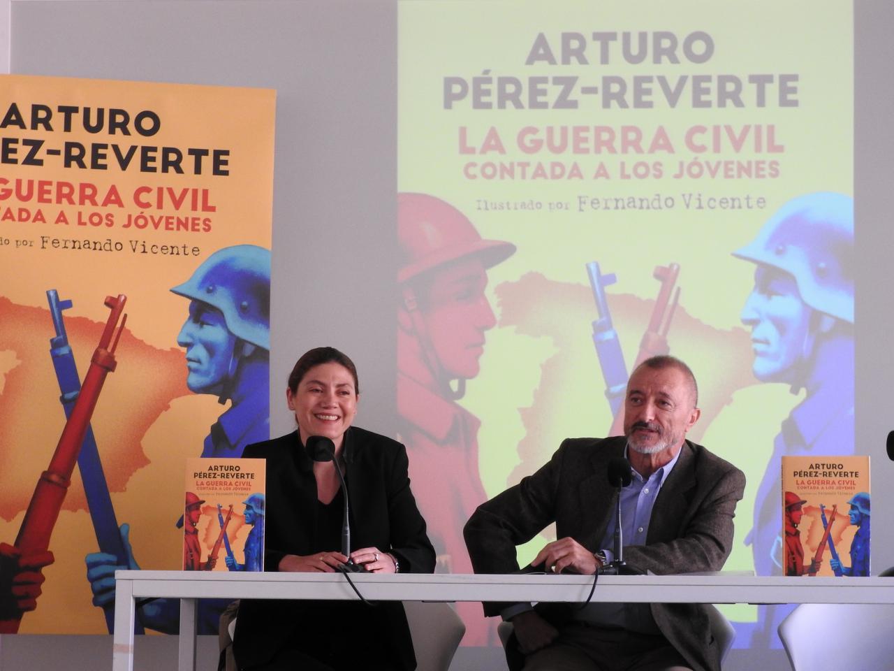 Un libro corrige a Pérez-Reverte y su versión neutral de la guerra civil  para jóvenes